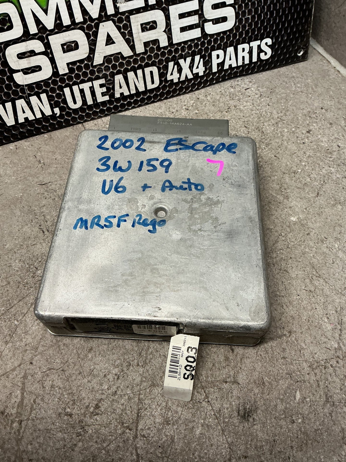 2001-2010 Ford Escape- ECU- (TAG14179)