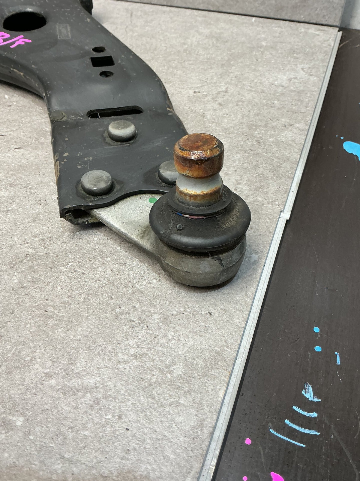 2014-2016 Ford Kuga II TF- Right Front Lower Control Arm- (TAG11715)