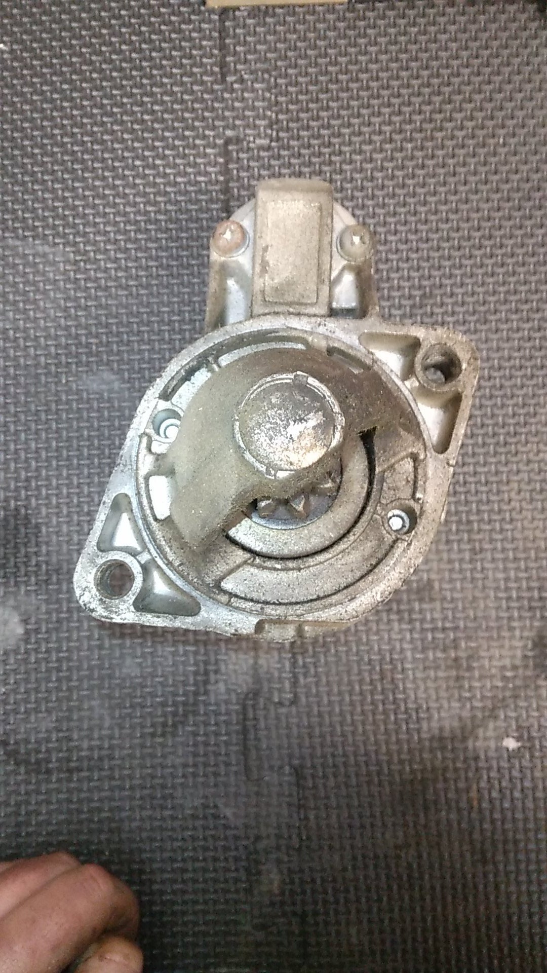 2003 Mitsubishi L300- Starter Motor- (TAG469)