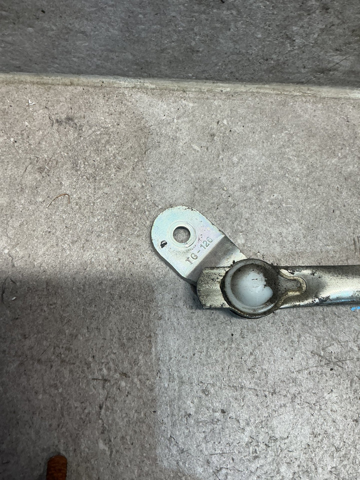 2009-2011 Ford Ranger PK - Wiper Linkage - (TAG19419)