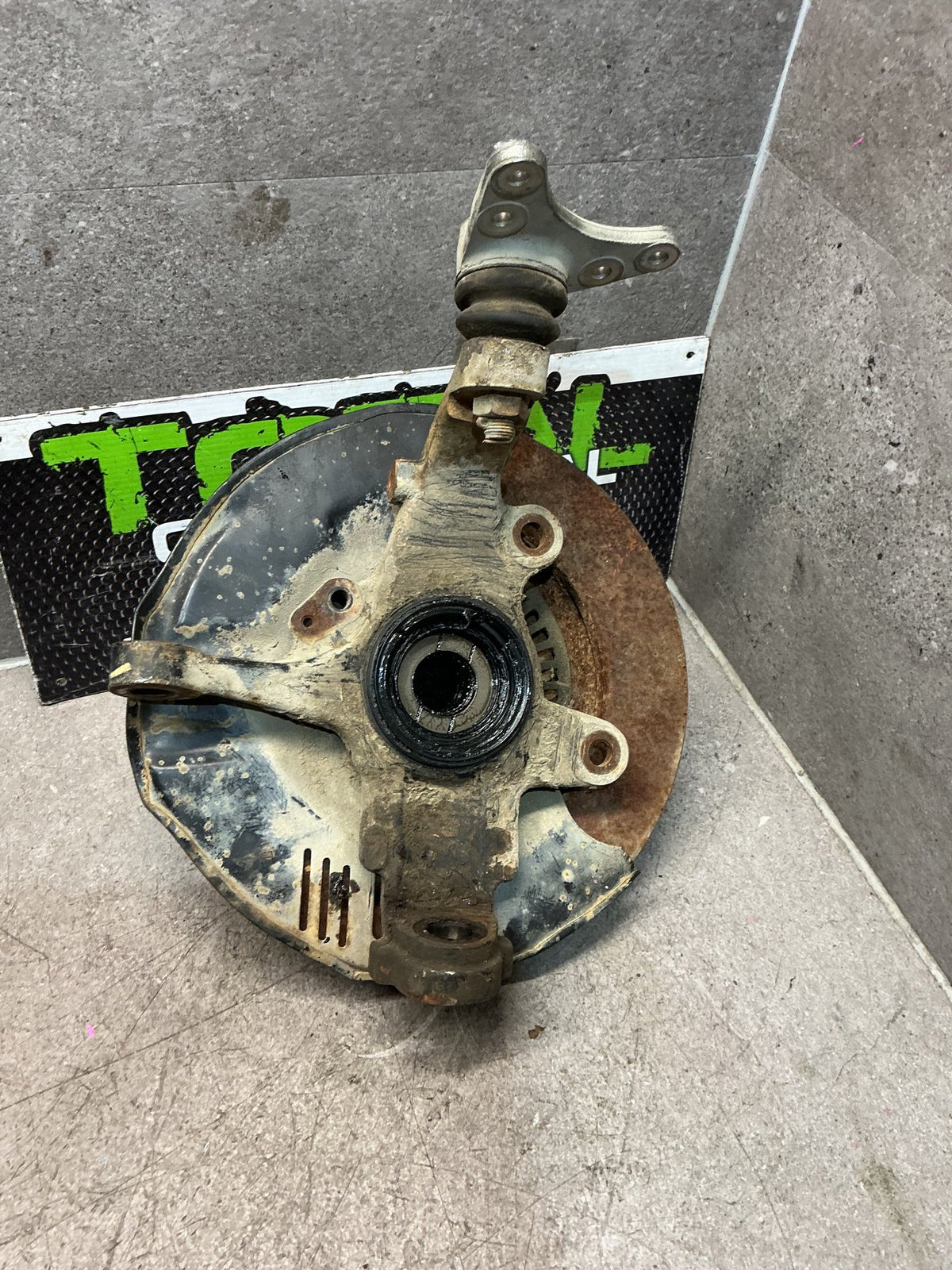 2012-2020 Isuzu D-Max TFS- Left Front ABS Hub- (TAG16734)