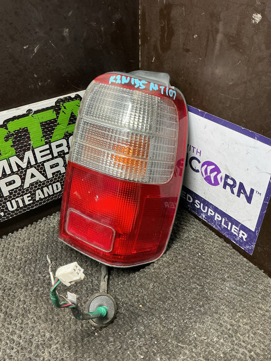 1995-1998 Toyota Hilux III N180- Right Taillight- (TAG9881)