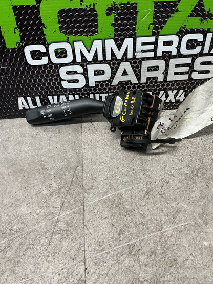 2006 Ford Econovan 0W032- Wiper Switch- (TAG13572)