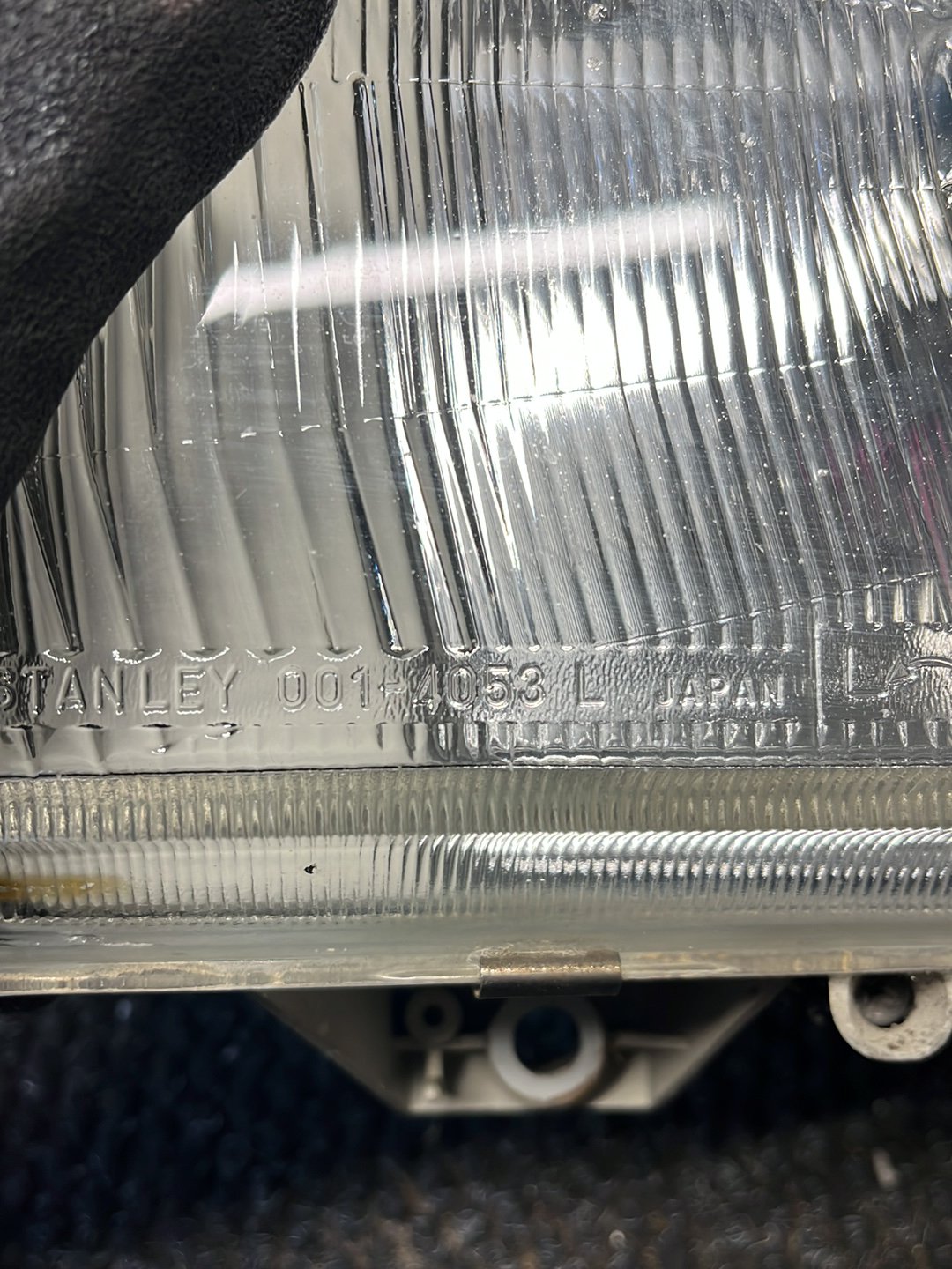 1983-1999 Mazda Bongo Van- Left Headlight- (TAG9343)