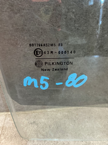 1994 Toyota Hilux LN185 - Right Front Door Glass - (TAG19091)