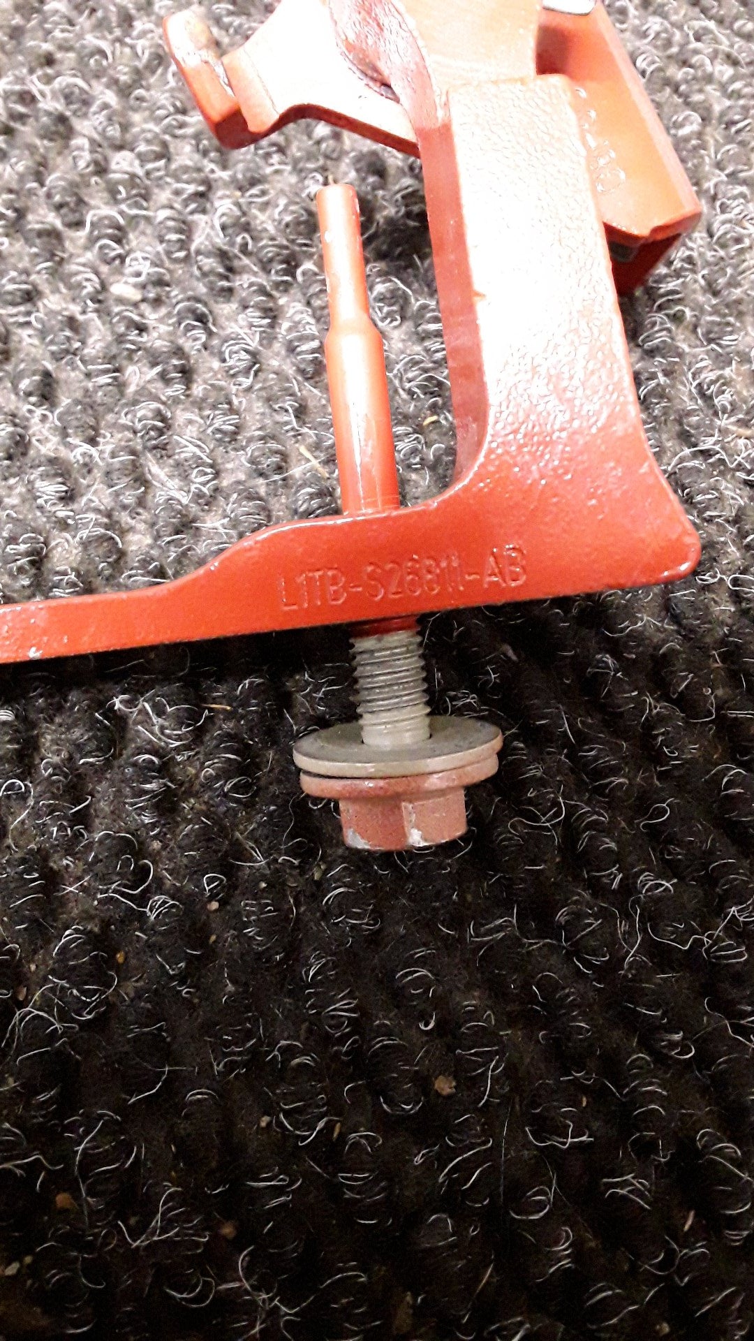2021 Ford Puma ST-LINE 1.0P/7AT- Left Rear Door Bottom Hinge- (TAG6604)