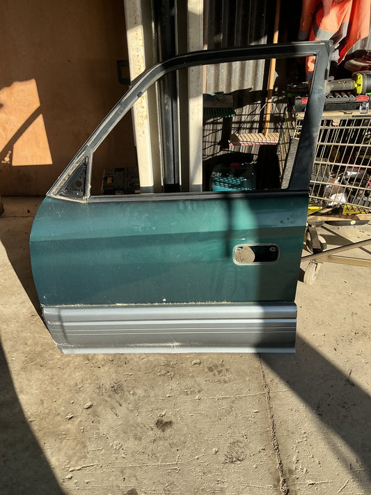 1996-2000 Toyota Land Cruiser J90 - Left Front Door Shell - (TAG18048)