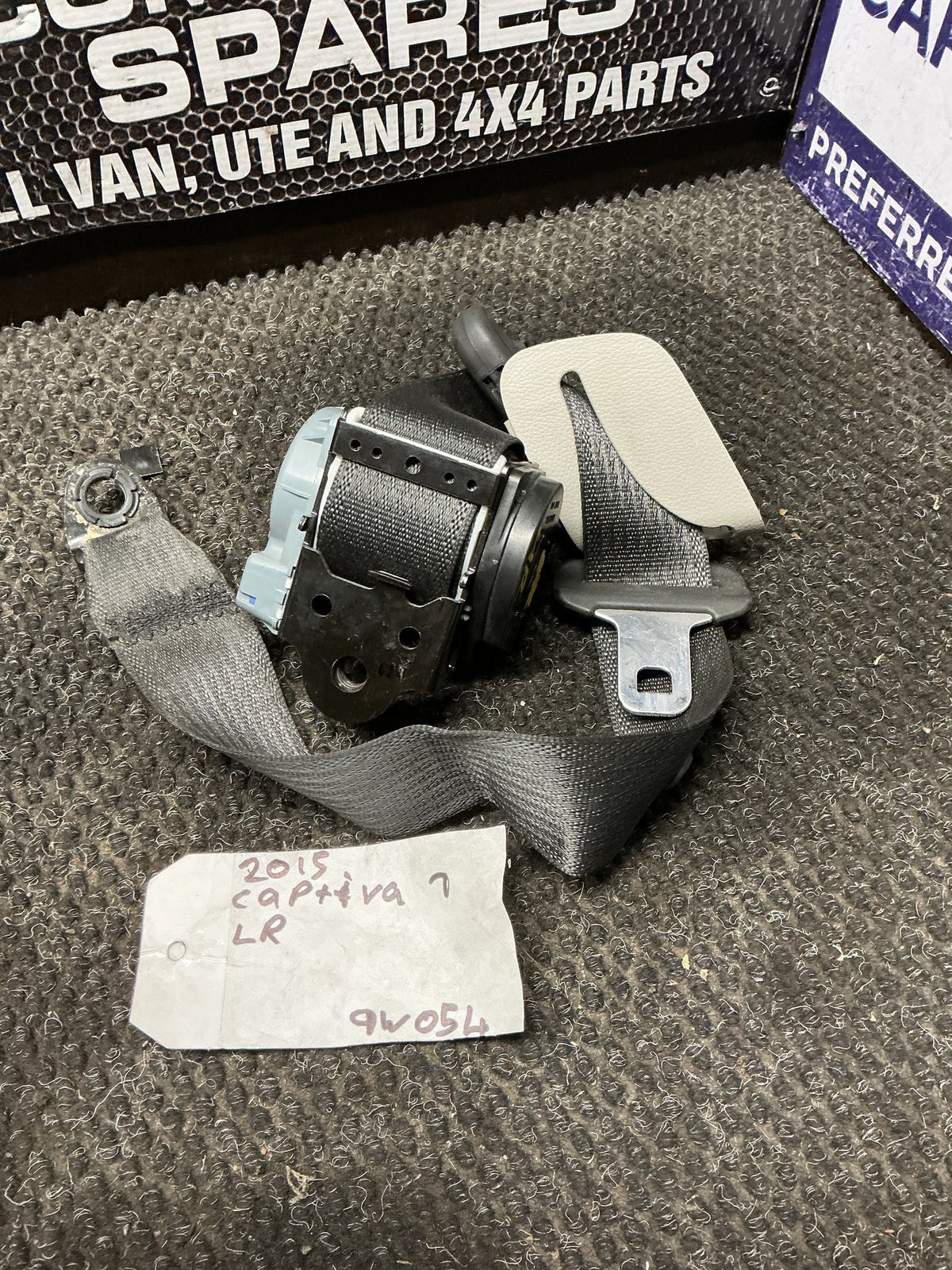 2015 Holden Captiva 7 9W054- Left Rear Seat Belt- (TAG10785)