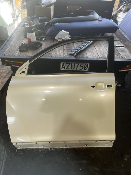 2007-2014 Toyota Highlander U40- Left Front Door Shell- (TAG15315)