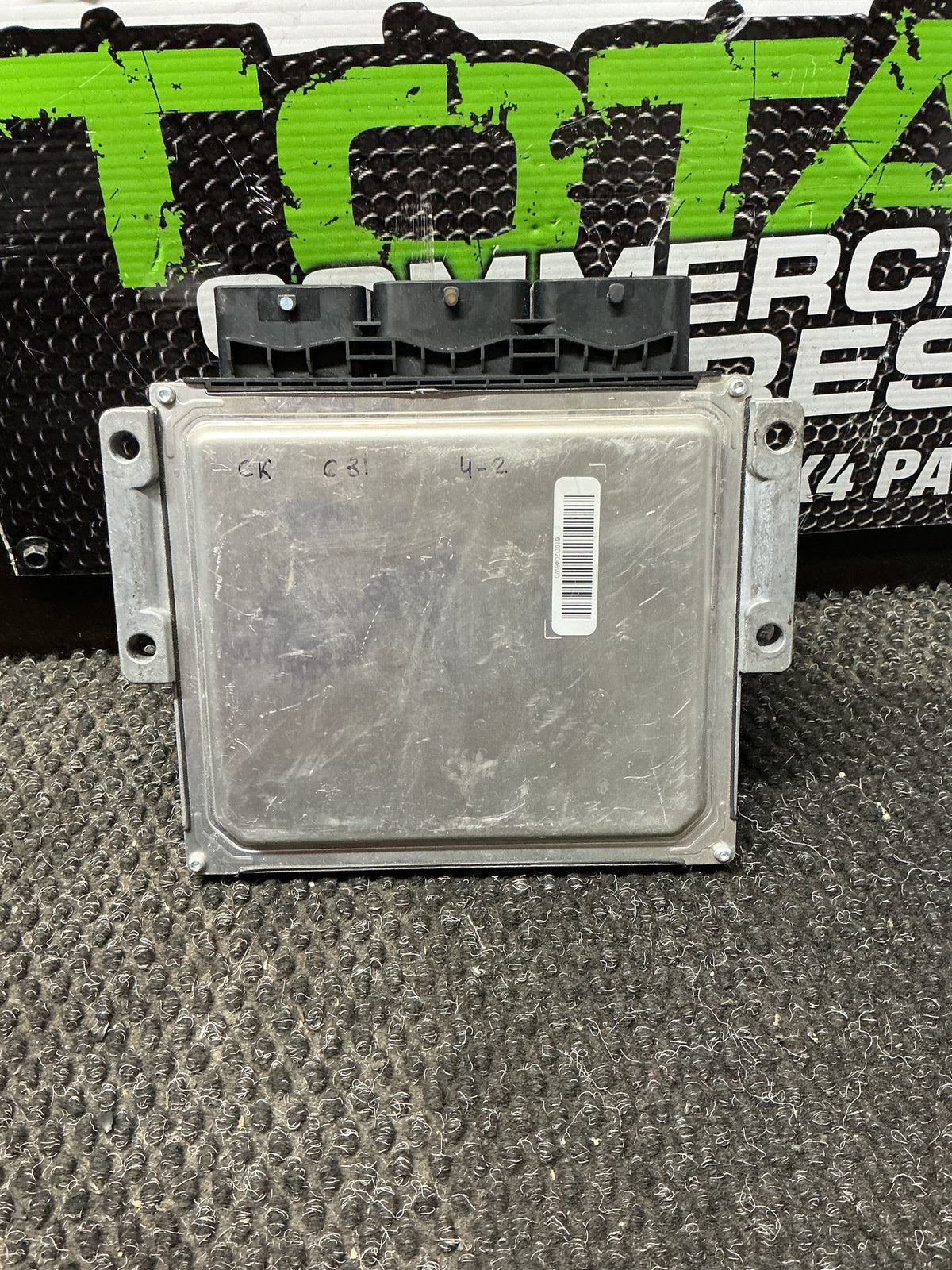 2013 Ford Kuga- ECU- (TAG10180) PN: DV41-12A650-CJ