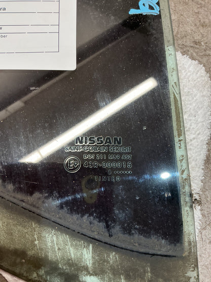 2006 Nissan Navara D40 - Right Rear Quarter Door Glass - (TAG18892)
