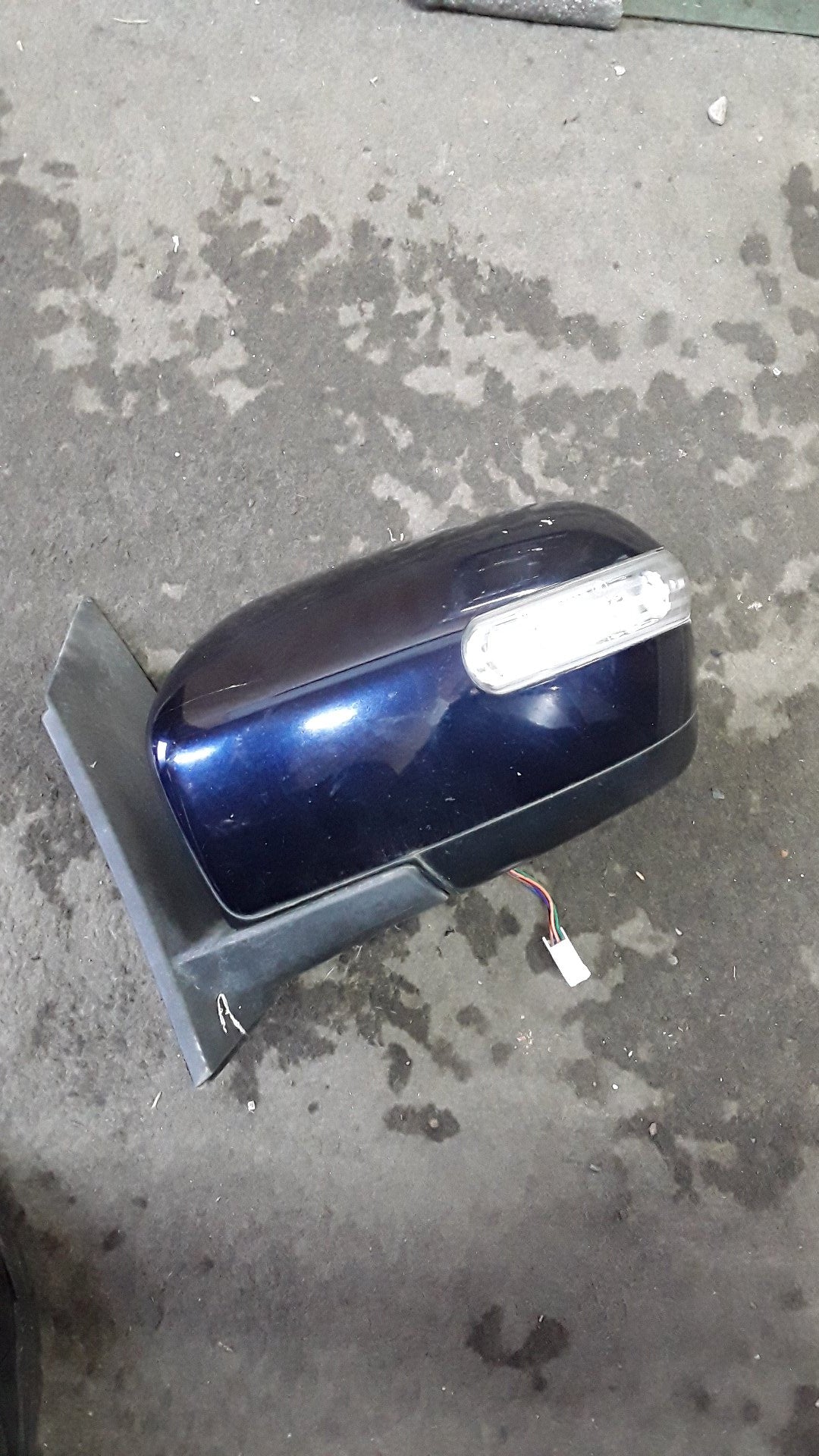 2006-2012 Mazda CX-7 ER- Left Door Mirror- (TAG681)