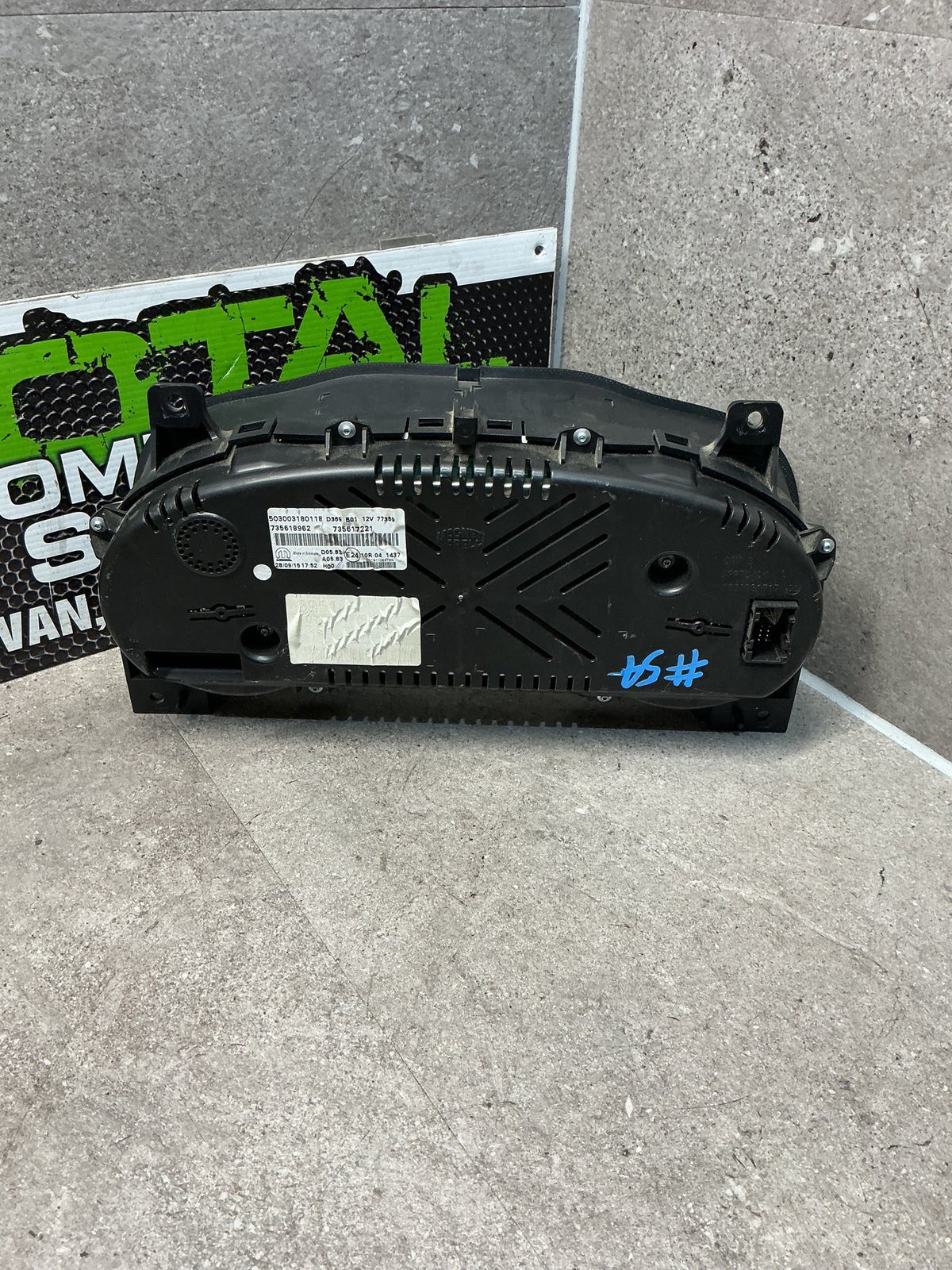 2016 Jeep Renegade B1- Instrument Cluster- (TAG12328) PN: 735618962