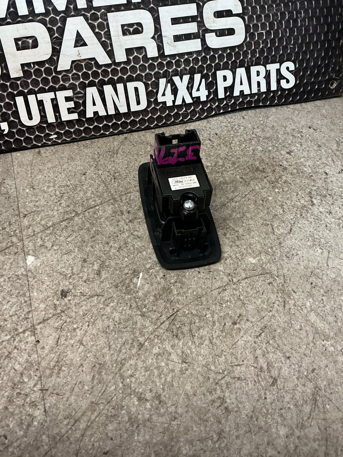 2016 Ford Ranger- Left Rear Window Switch- (TAG16512)
