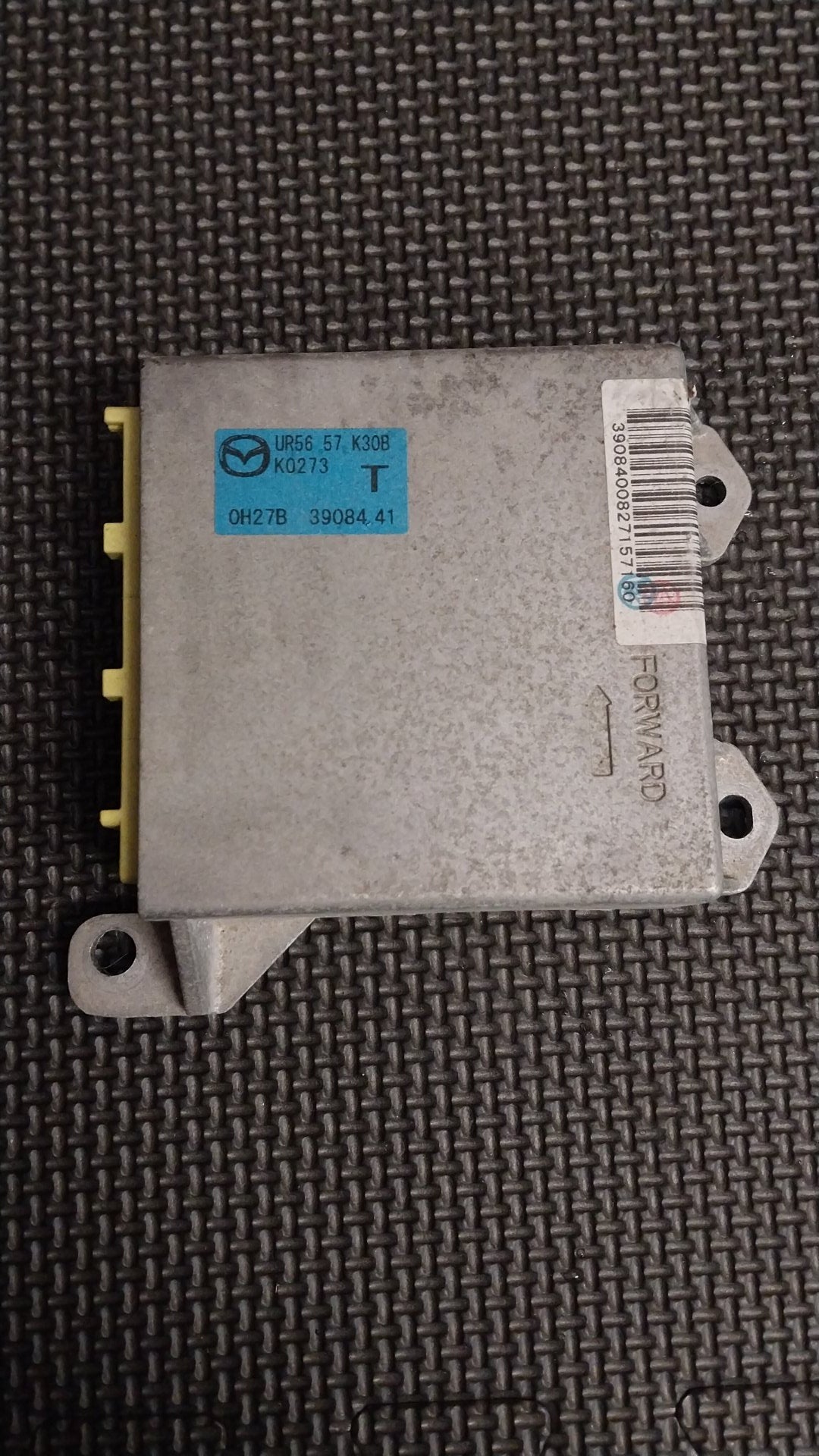 2010 Mazda BT-50 CD UNY0E- Airbag Module- (TAG288)