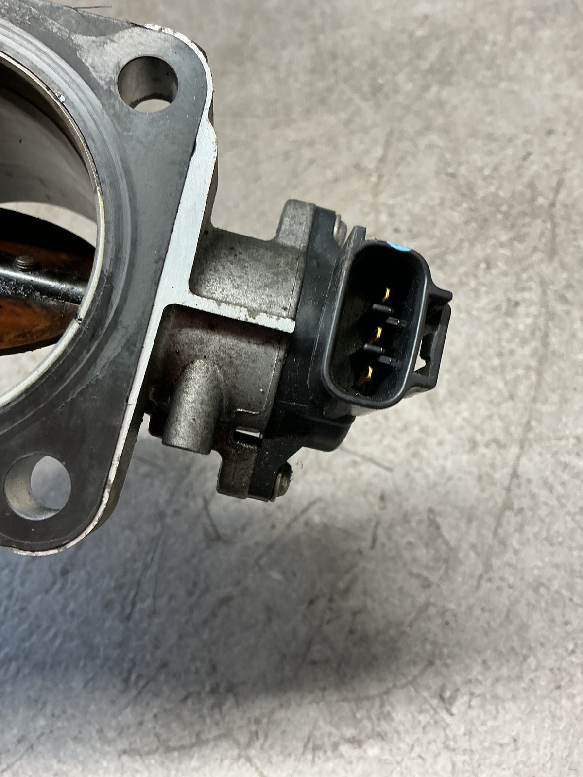2014 Toyota Hilux- Throttle Body- (TAG14079)