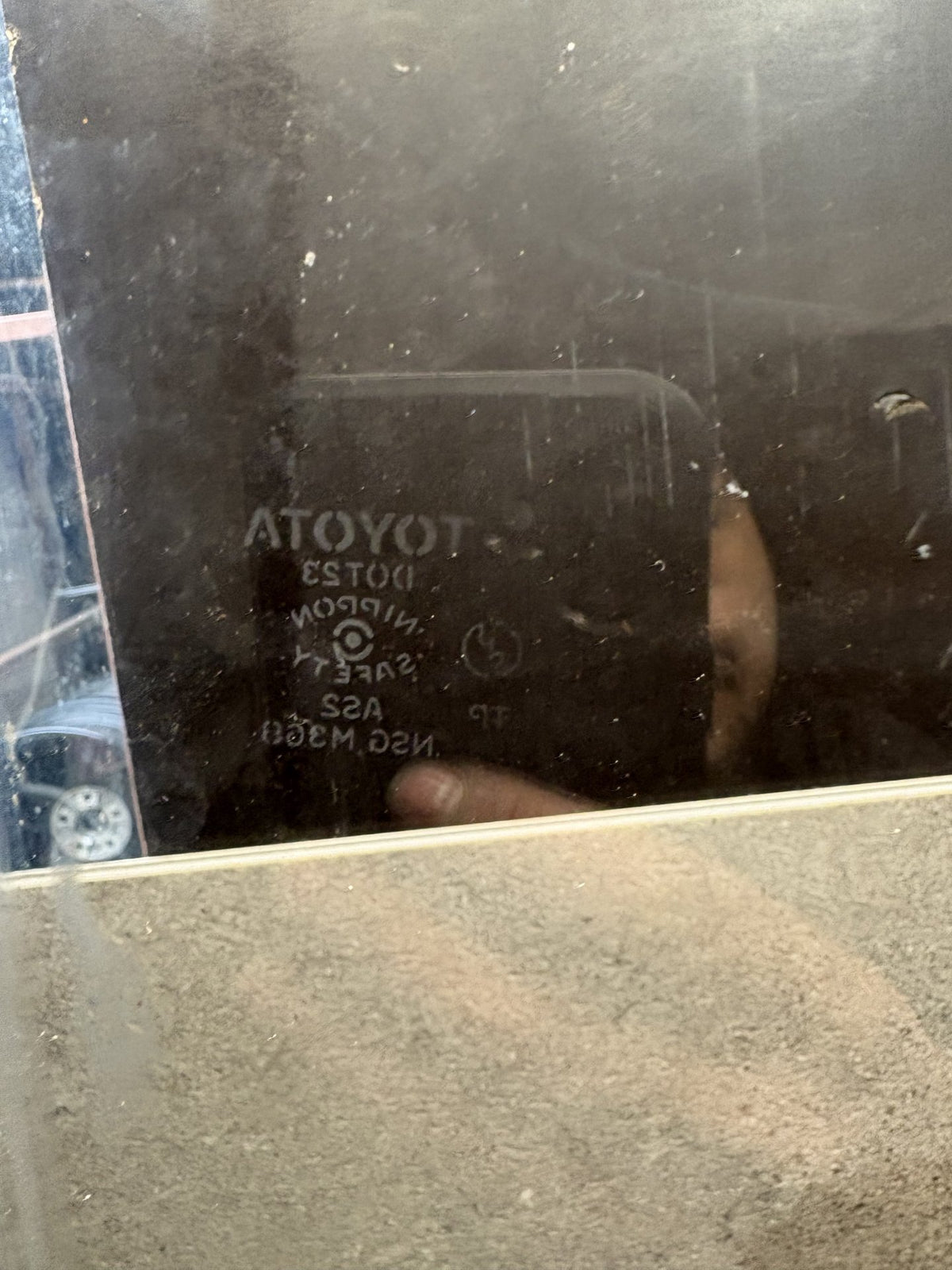 1990-1995 Nissan Terrano D21 WD21 - Left Rear Quarter Door Glass - (TAG18889)
