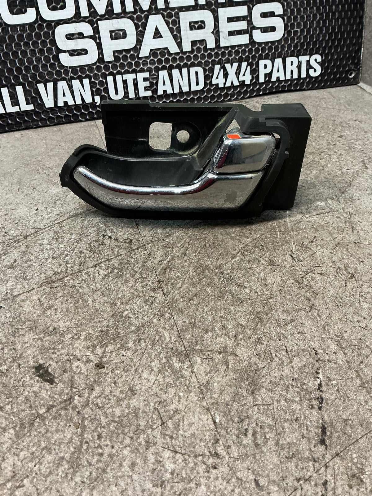 2013-2016 Holden Colorado RG- Right Rear Door Interior Handle- (TAG15645)