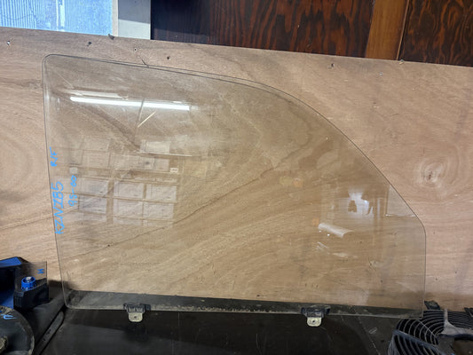 1990-1995 Nissan Terrano D21 WD21 - Left Rear Quarter Door Glass - (TAG18889)