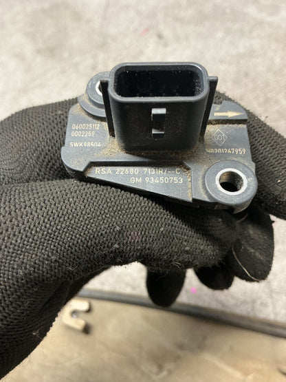 2016 Nissan Navara- Air Flow Meter- (TAG16835)