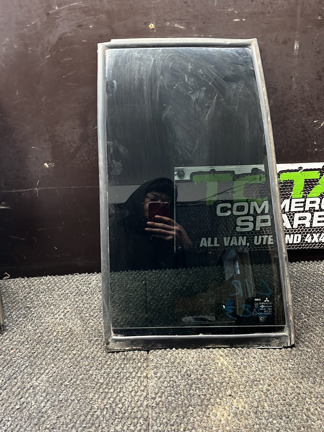 1997 Mitsubishi Pajero II V2*C- Left Rear Quarter Door Glass- (TAG9676) PN: M2L3