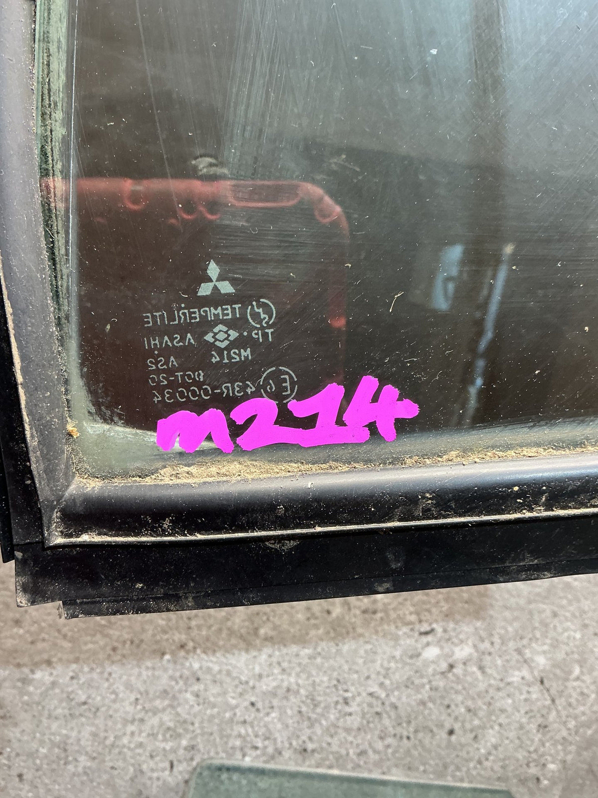 1997 Mitsubishi Challenger K97 - Right Rear Quarter Door Glass - (TAG18788)