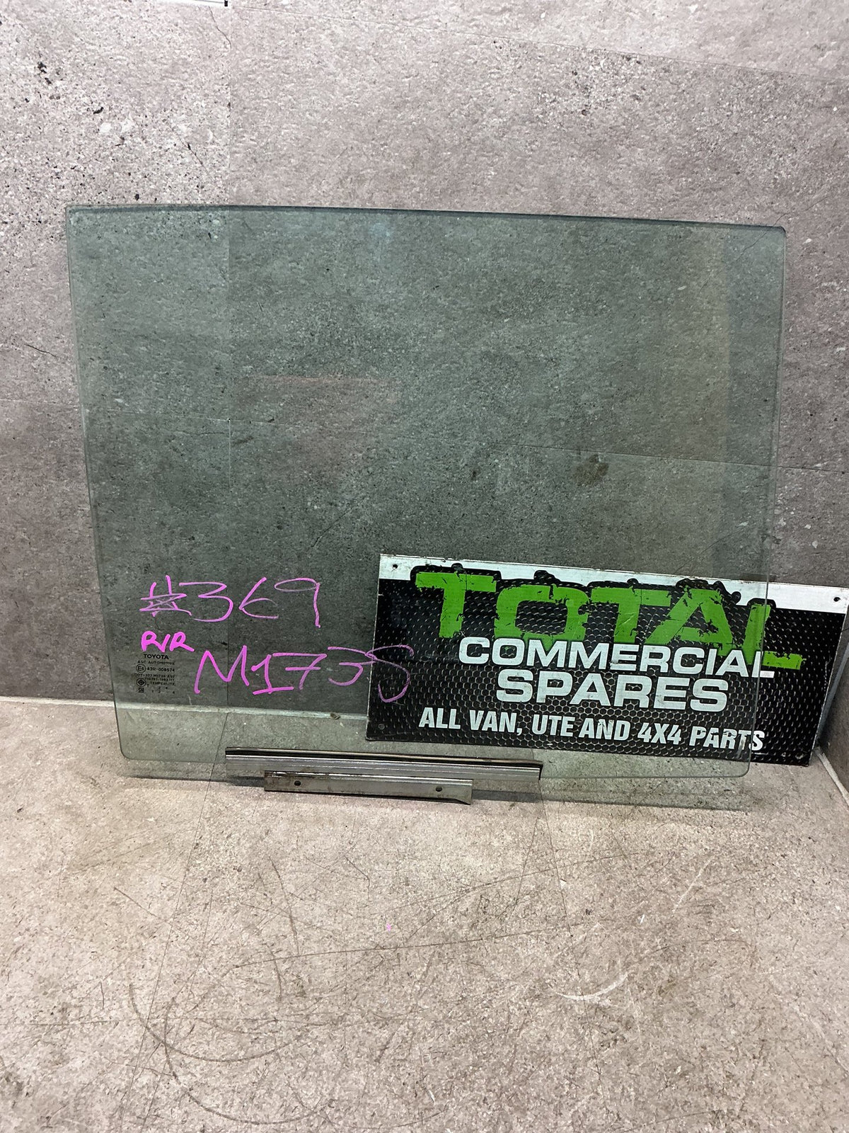 2017 Toyota Hilux- Right Rear Door Glass- (TAG16739)