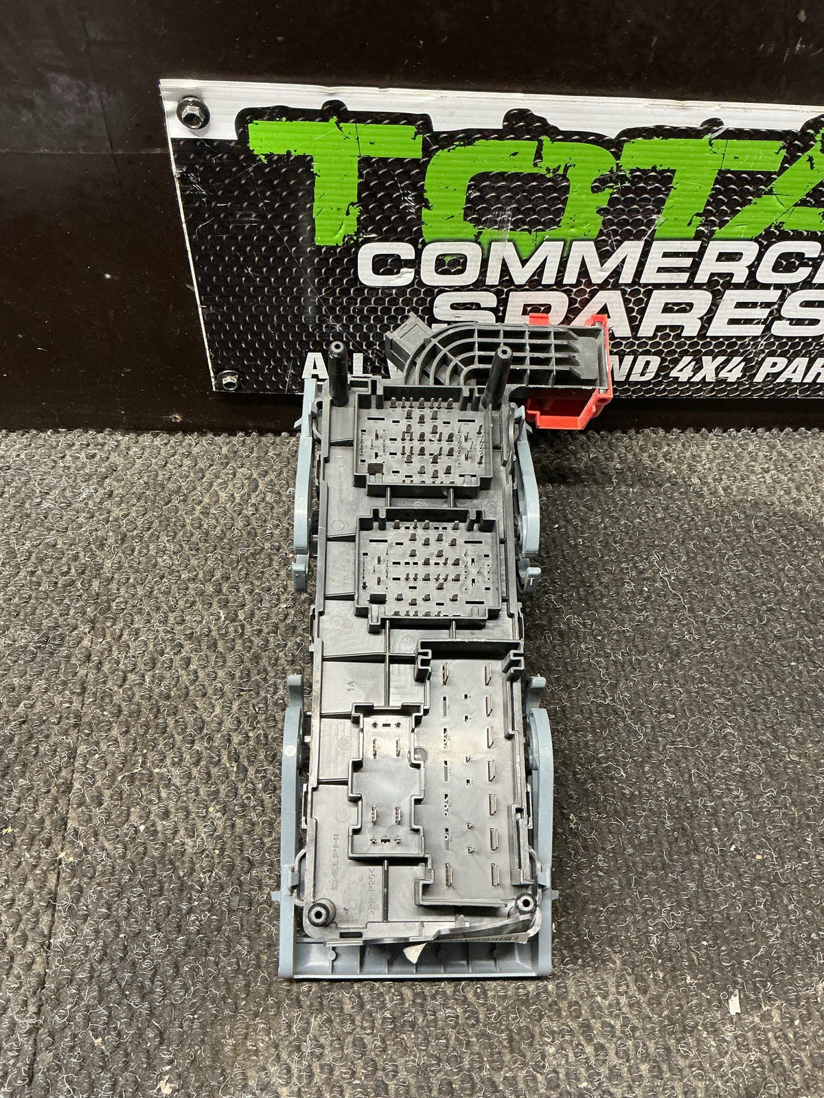 2012-2015 Dodge Journey JC - Engine Bay Fuse Box - (TAG9979)