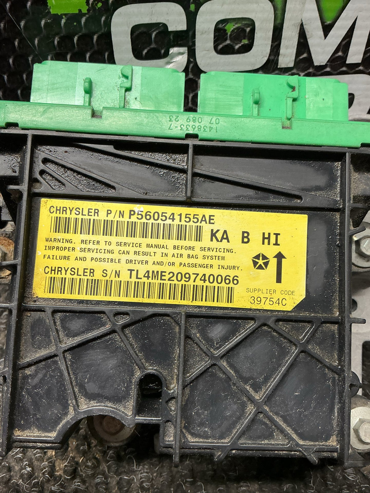 2008 Dodge Nitro KA- Airbag Module- (TAG9770) PN: P56054155AE