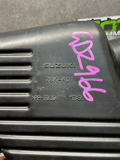 2011 Suzuki Grand Vitara- Air Cleaner Assembly EFI Air Box- (TAG14143)
