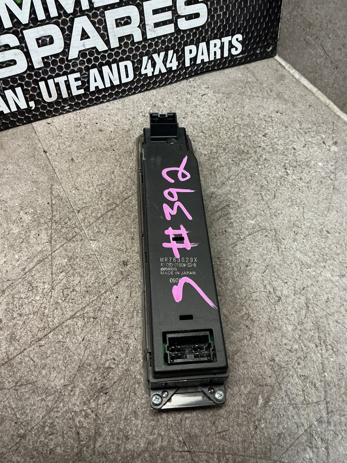 1997 Mitsubishi Challenger K97- Master Power Window Switch- (TAG16614)