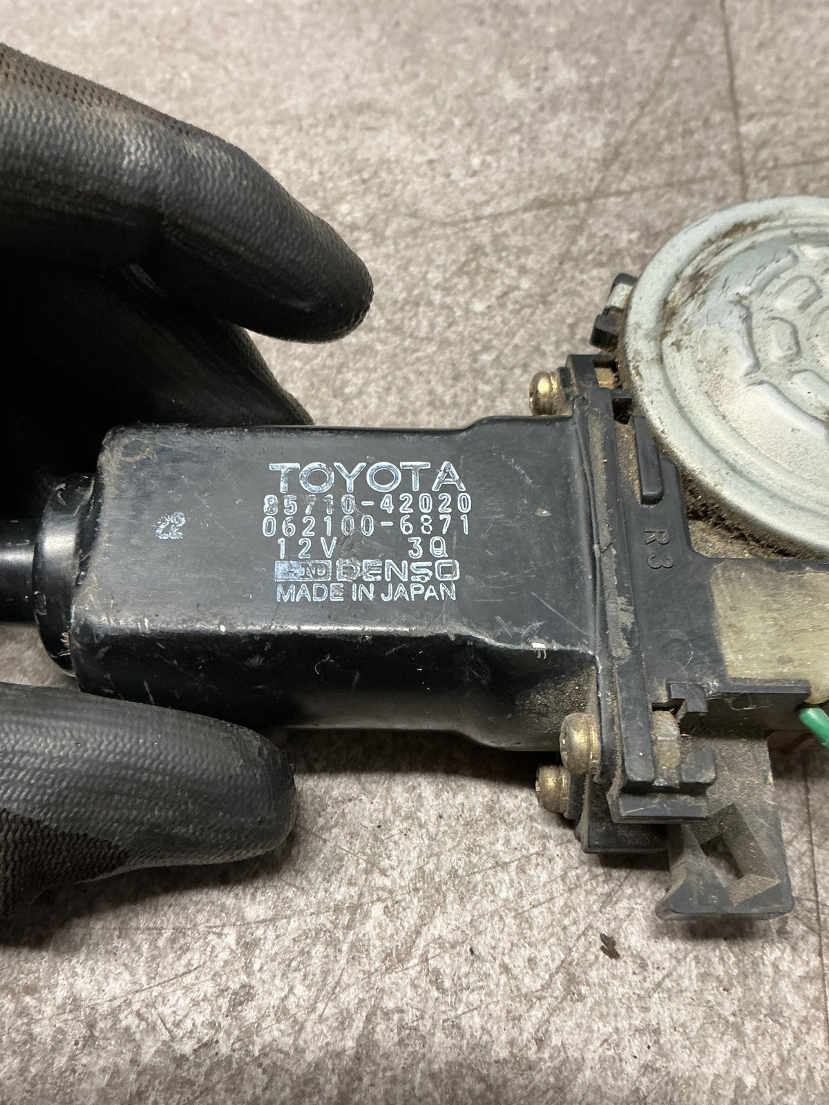 1998 Toyota RAV4- Left Rear Window Reg Motor- (TAG15030)
