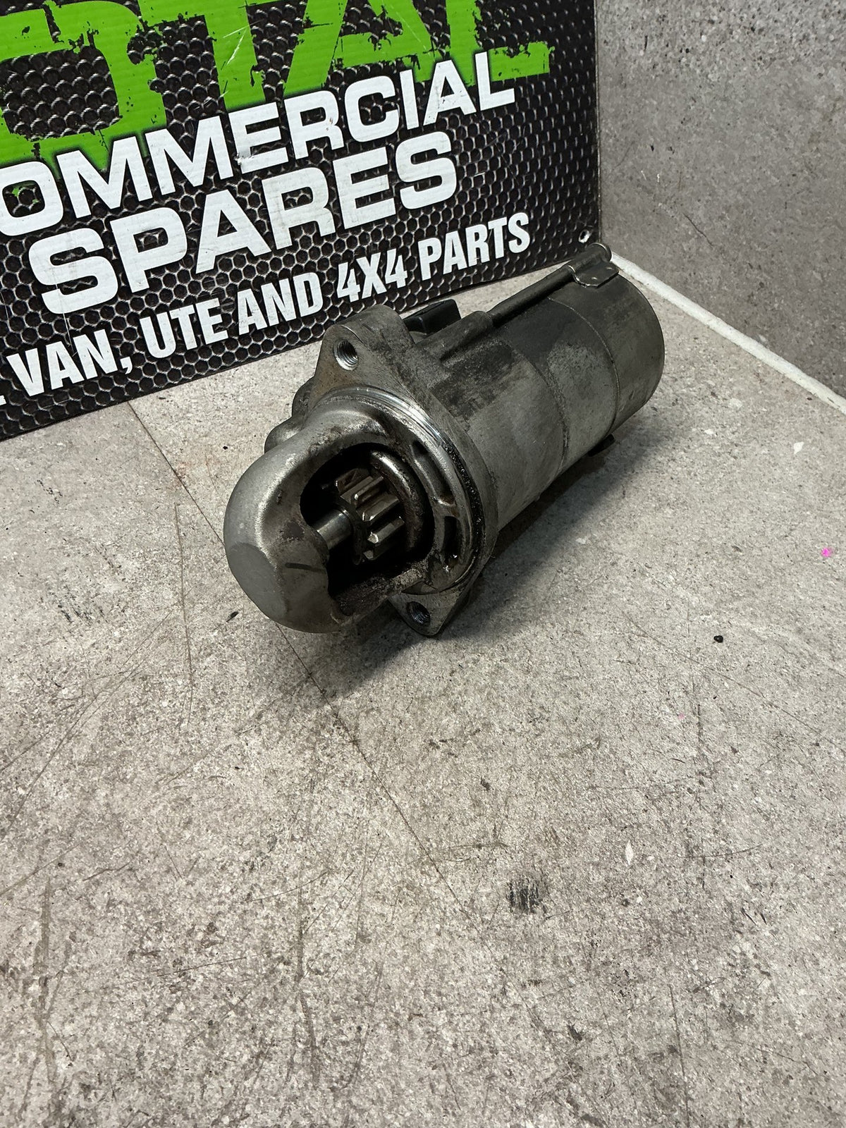 2011 Hyundai Santa Fe- Starter Motor- (TAG14161)