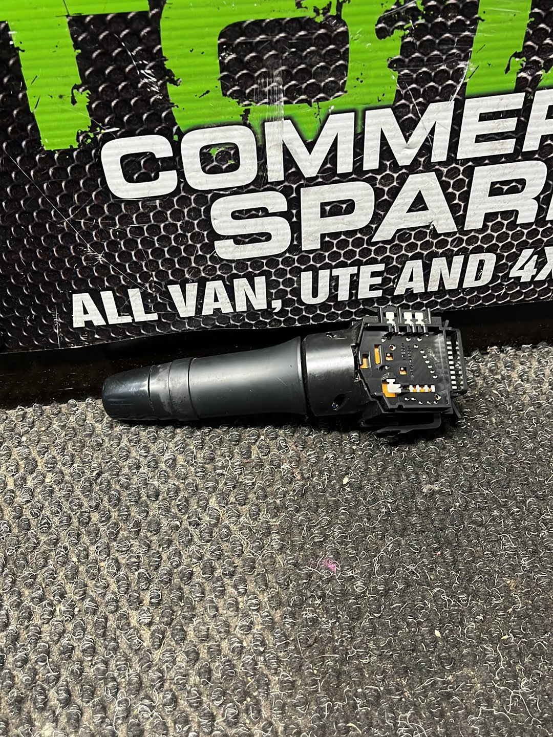 2005-2012 Mitsubishi Outlander II CW*W- Indicator Stalk- (TAG9448)