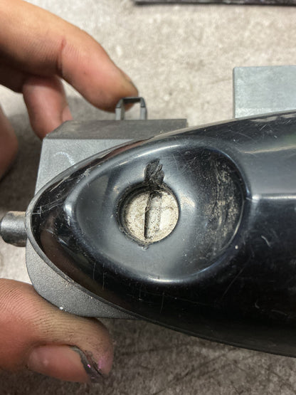 2002 Mazda Tribute- Right Front Door Exterior Handle- (TAG16580)