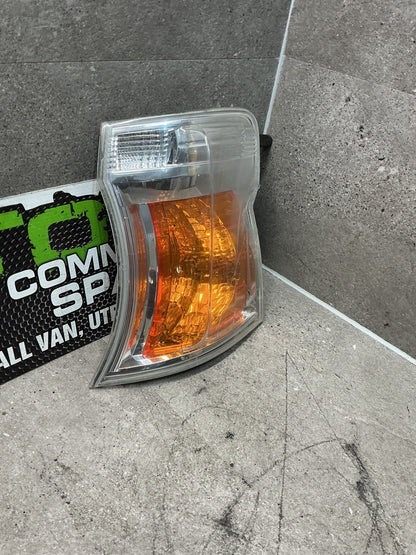 2009 Nissan Caravan E25 VWE25- Left Corner Light- (TAG13232)