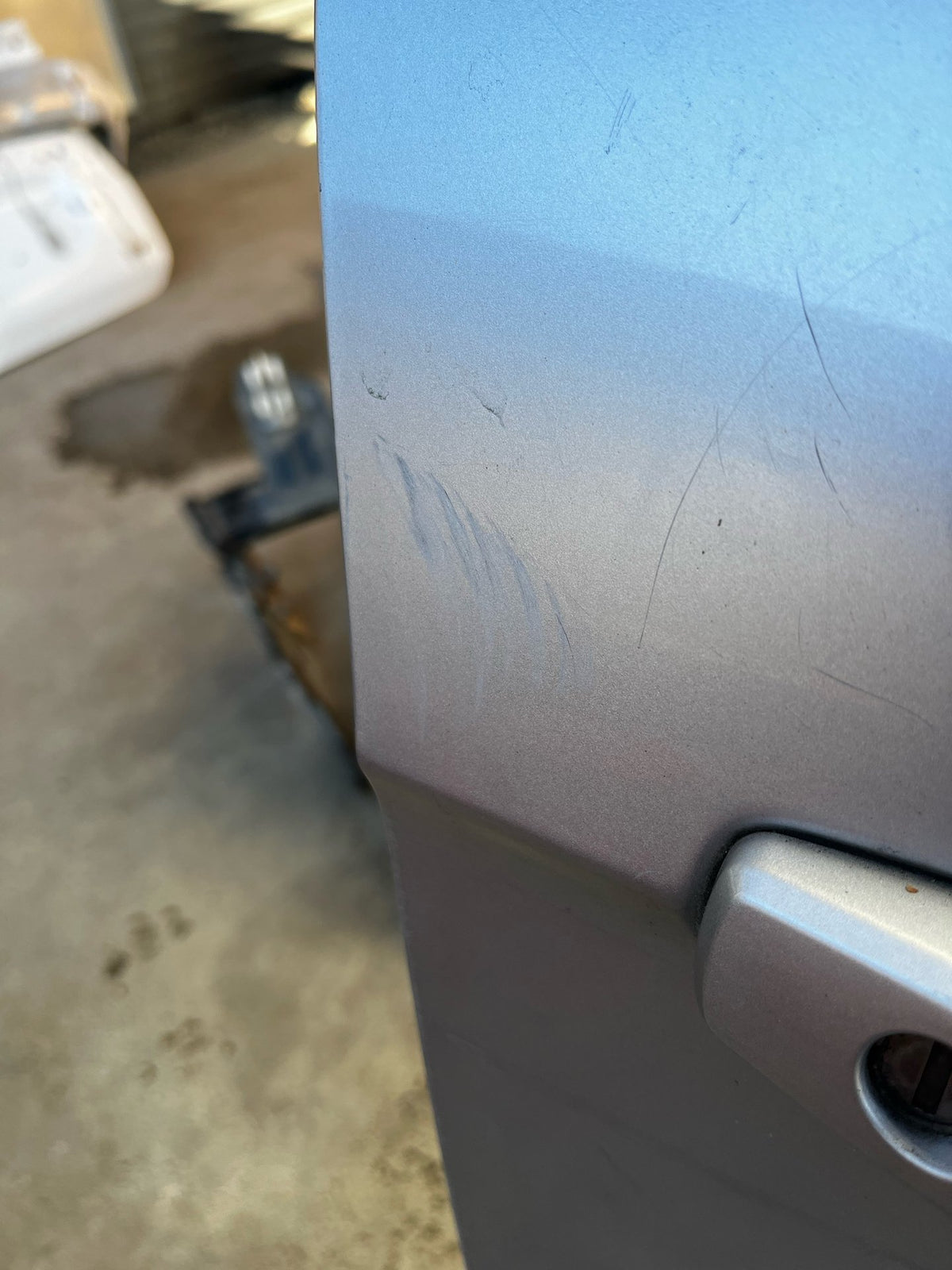 2008 Holden Captiva 7- Right Front Door Shell- (TAG8430)