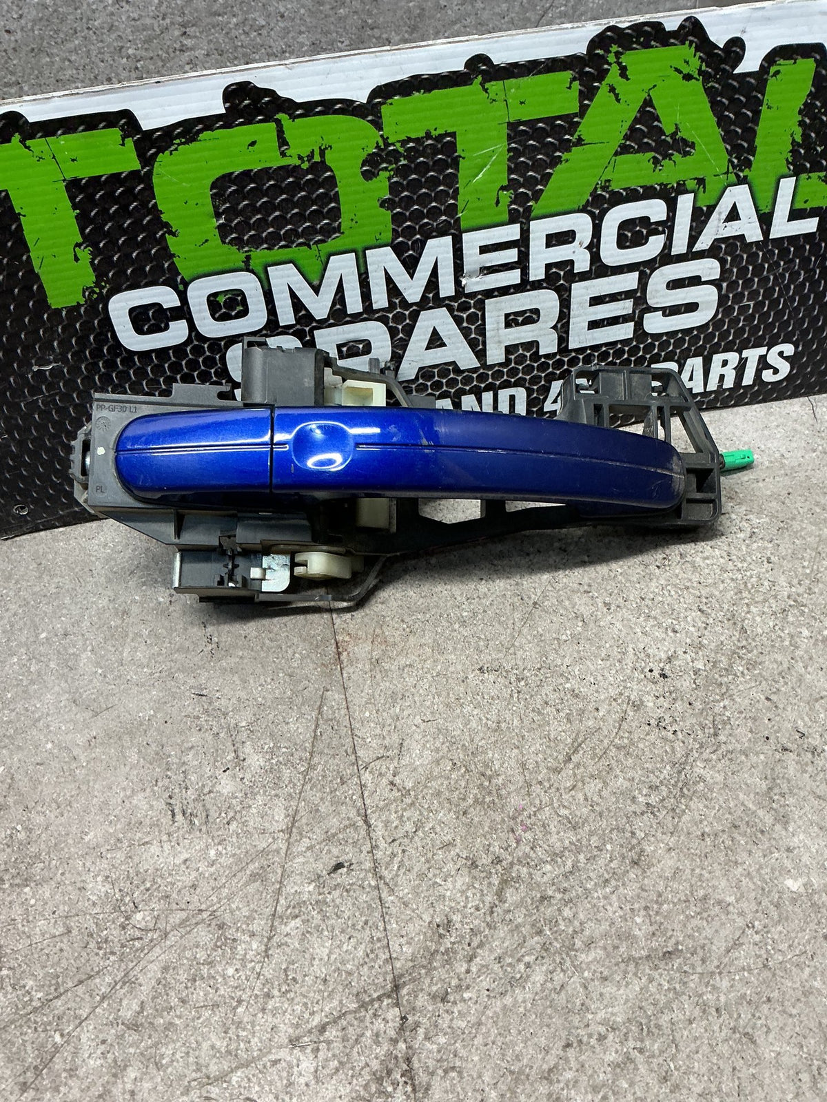 2014-2020 Ford Escape- Left Front Door Exterior Handle- (TAG14167)