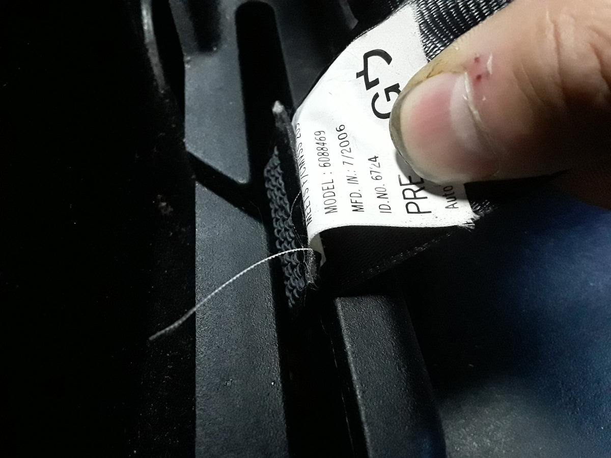 2005-2012 Mitsubishi Outlander II CW*W- Left Front Seat Belt- (TAG46)