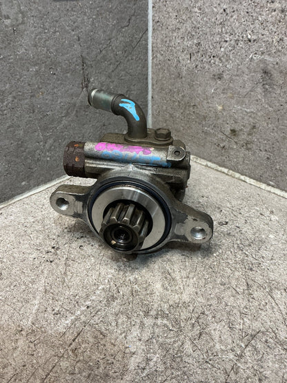 2006 Toyota Hilux - Power Steering Pump - (TAG18041)