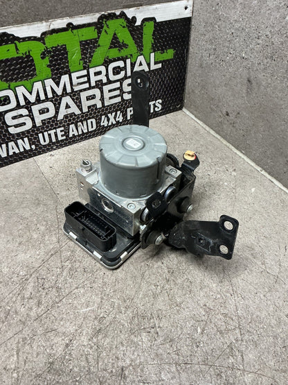 2021 Mitsubishi Outlander GF8- ABS Pump/Modulator- (TAG17092)
