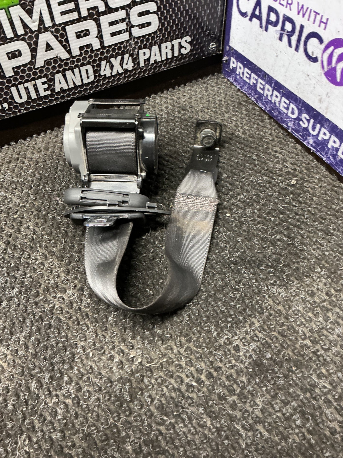 2007 Holden Captiva 7 2W095- Left Rear 3RD Row Seat Belt- (TAG10544)