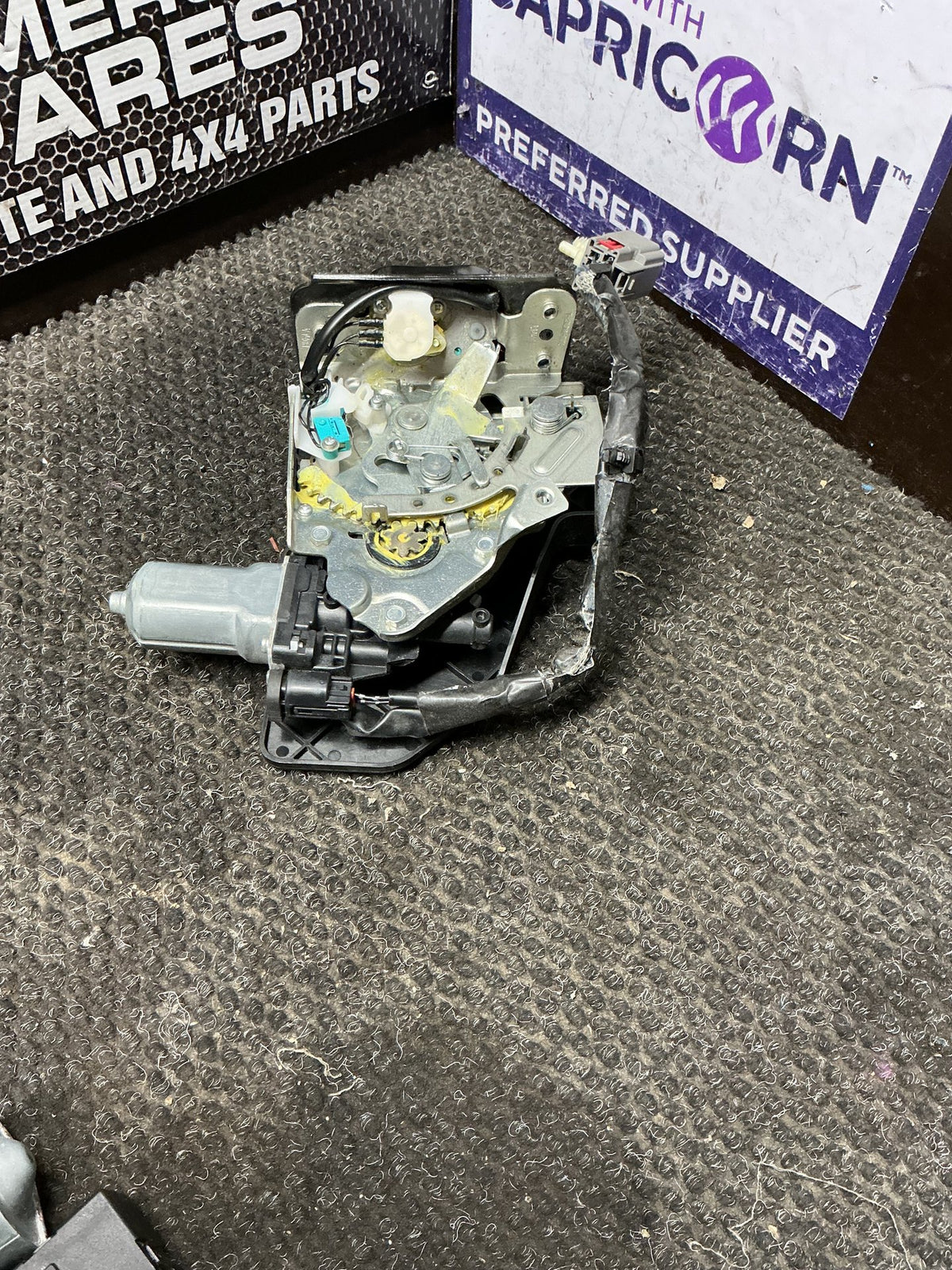 2013 Ford Kuga II TF- Tailgate Lock Actuator- (TAG10699) PN: CV44-7843102-B