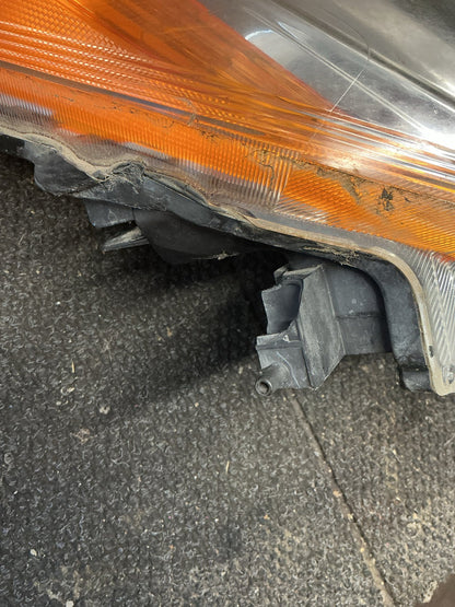 2012 Mazda BT-50- Right Headlight- (TAG9607)