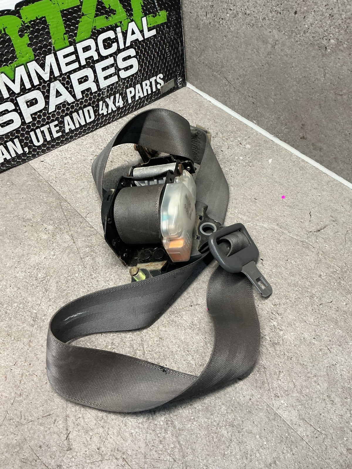 1994 Toyota Hilux Surf KZN130- Left Front Seat Belt- (TAG13467)