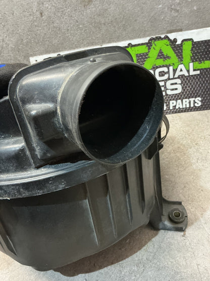 1995-1998 Toyota Hilux III N180- Air Cleaner Assembly EFI Air Box- (TAG16004)