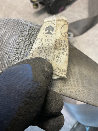 1994 Toyota Hilux Surf KZN130- Right Front Seat Belt- (TAG13466) PN: TK-A95-F951