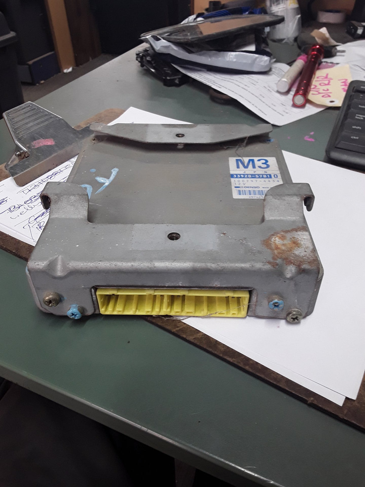 1988-2002 Suzuki Escudo TA01W TA01W- ECU- (TAG1398)