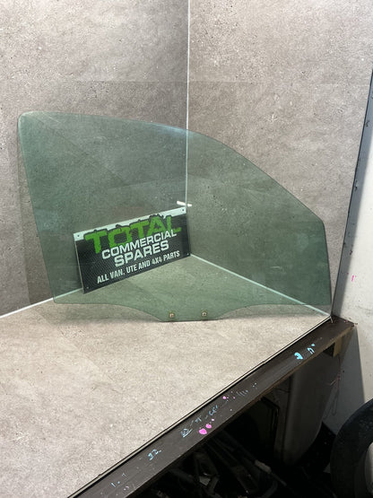 2005 Ford Escape EPFWF- Right Front Door Glass- (TAG12015)