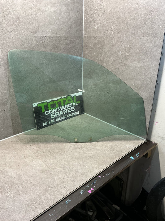 2005 Ford Escape EPFWF- Right Front Door Glass- (TAG12015)